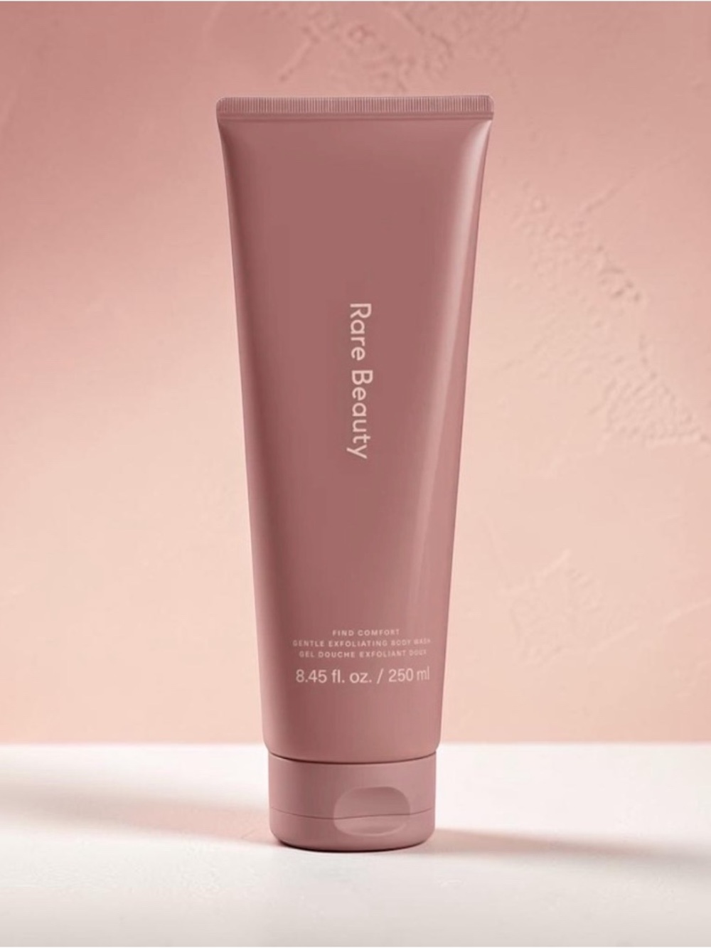 Rare Beauty Gentle Exfoliating Body Wash - Dusty Rose Tube
